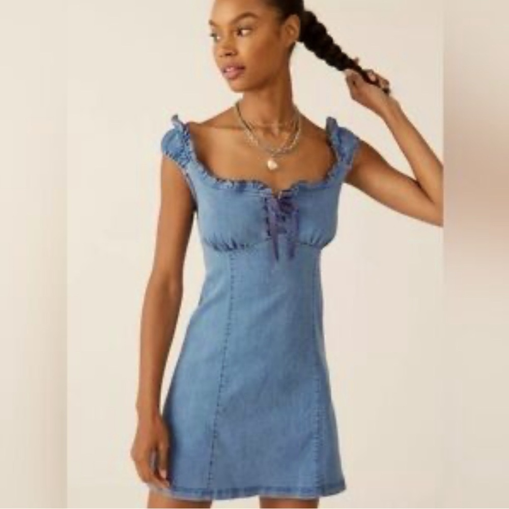 Urban outfitters fabulous Blue Denim Mini Dress for Divas🔥🔥🔥